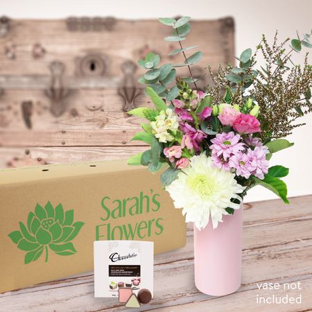 Delicate Pink Posy With Chocs