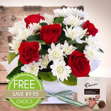 Ruby Rose Box with Chocs