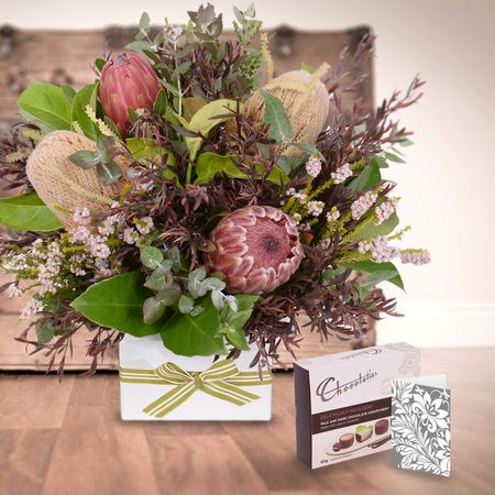 Outback Posy Box with Mini Delight