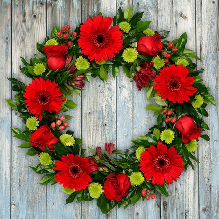 Red Wreath