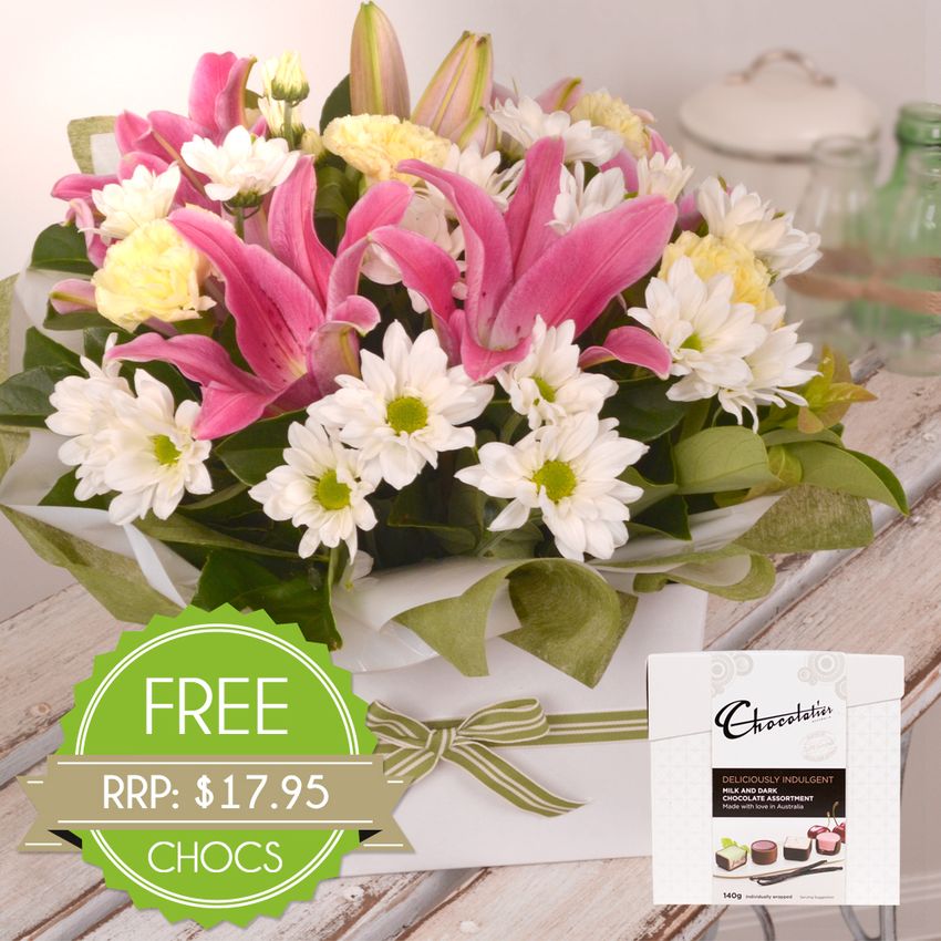 Seasonal Box with Large Chocs Special