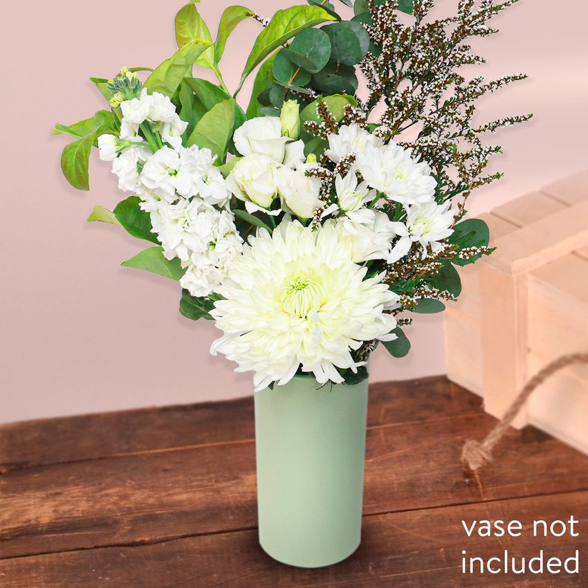 White Posy Seasonal